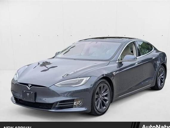 TESLA MODEL S 2018 5YJSA1E25JF239794 image